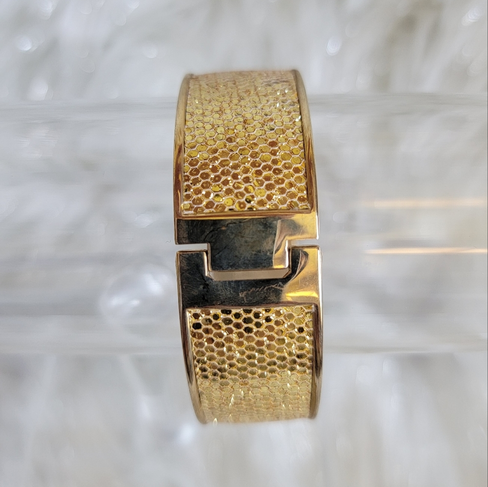 Chunky Gold Bangle - Picture 4 of 9